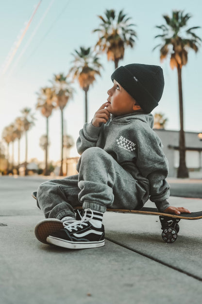 Heather grey sweat outfit