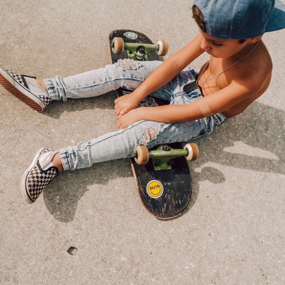 LIGHT BLUE ACID WASH